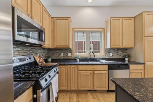 9935 Colorado Lane N, Minneapolis, MN 55445