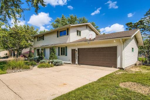 1969 Louis Lane - MLS Sized - 001 - 01 Exterior Front.jpg