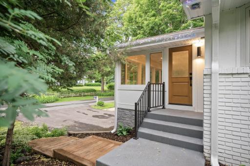 2022 Lake Road, Minnetonka Beach, MN 55391