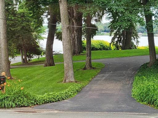 2022 Lake Road, Minnetonka Beach, MN 55391