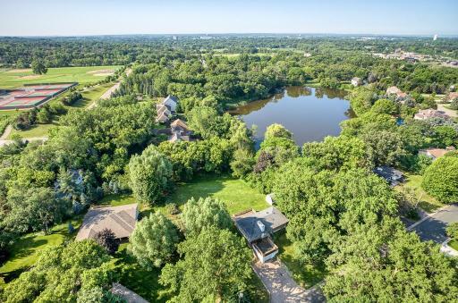 620 Callahan Place, Mendota Heights, MN 55118