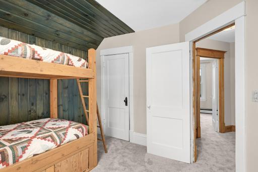 3606 Pleasant Avenue, Minneapolis, MN 55409