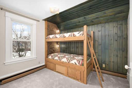 3606 Pleasant Avenue, Minneapolis, MN 55409