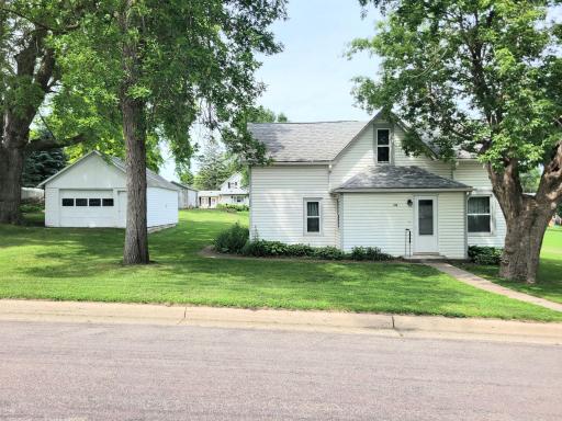 108 S Griffin Street, Lakefield, MN 56150