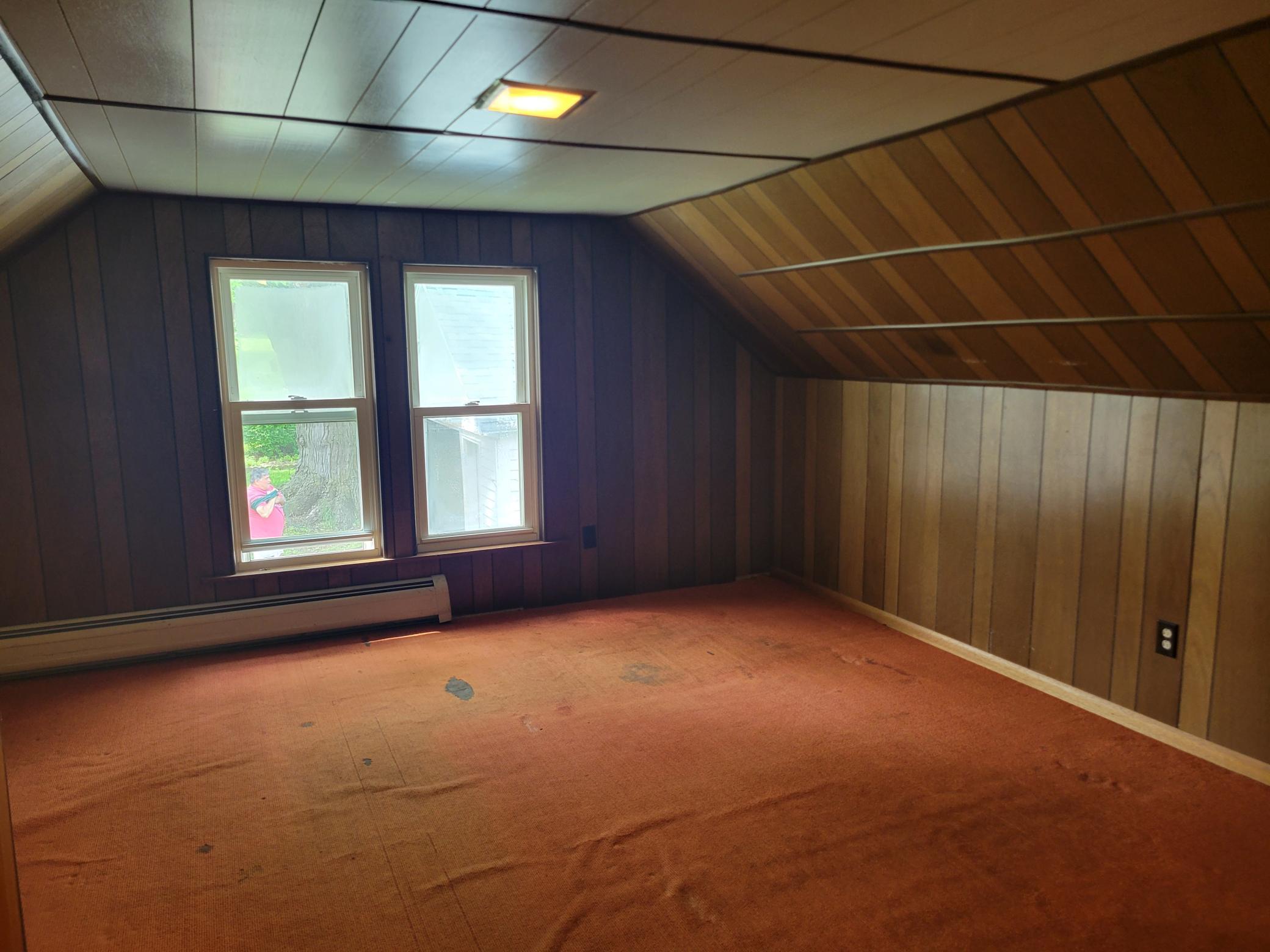 Upstairs bedroom