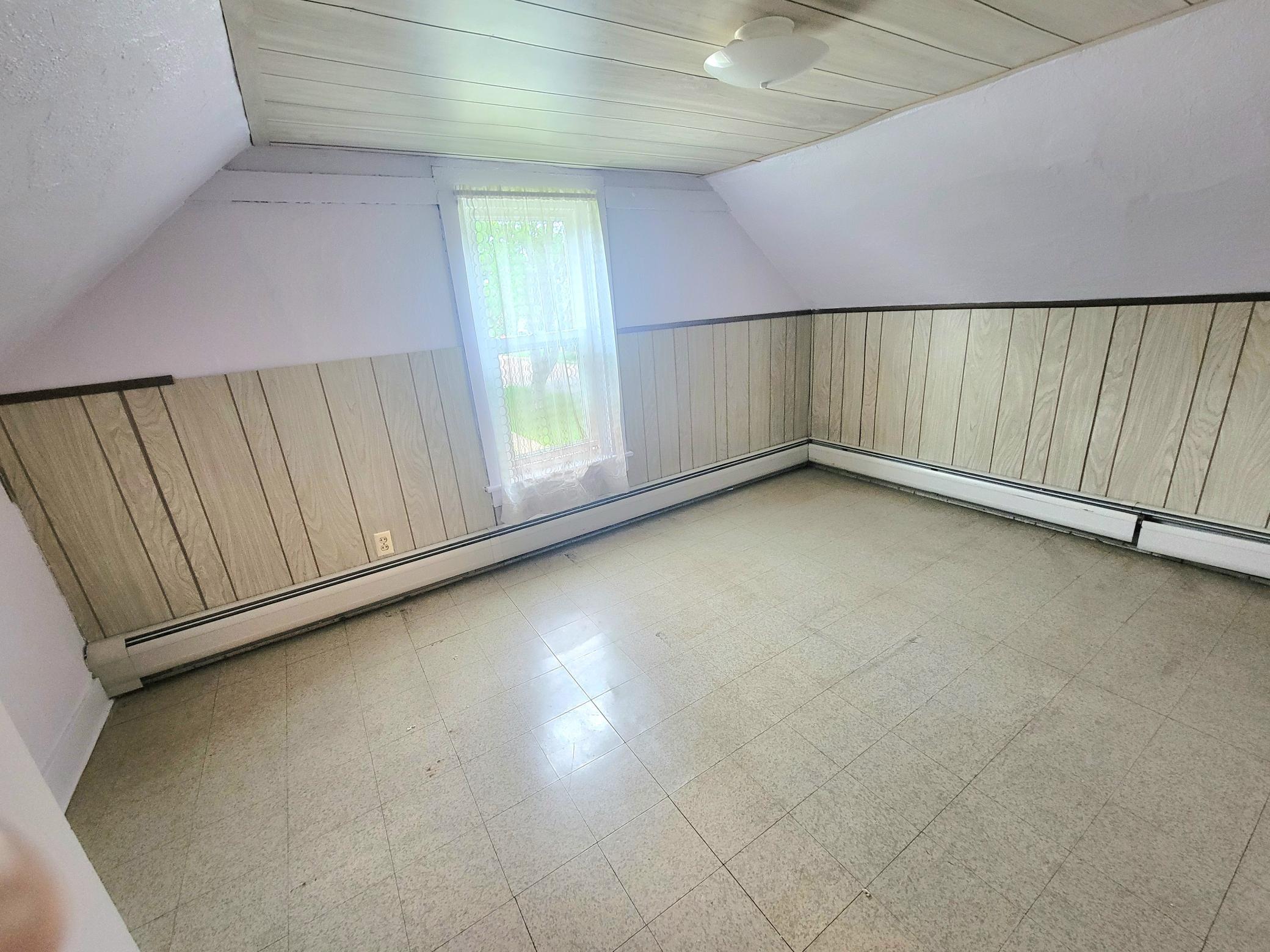 Upstairs bedroom