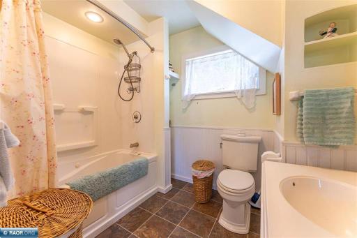 9096 Wiseman Road, Tower, MN 55790