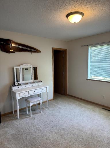 608 11th Avenue SW, Rice, MN 56367