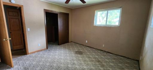 411 Governor Street, Oklee, MN 56742