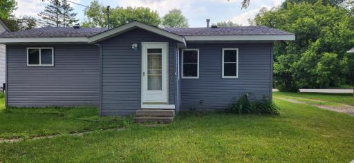 411 Governor Street, Oklee, MN 56742