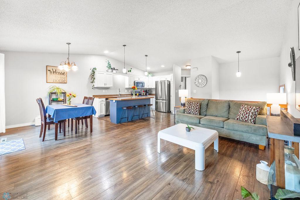 Living Room/Dining Room