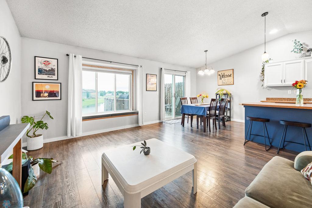 Living Room/Dining Room