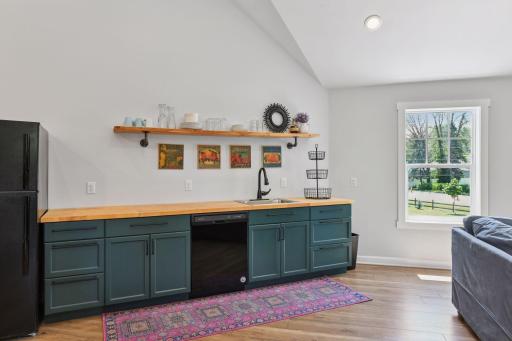 15710 Minnetonka Boulevard, Minnetonka, MN 55345