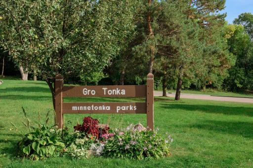 15710 Minnetonka Boulevard, Minnetonka, MN 55345