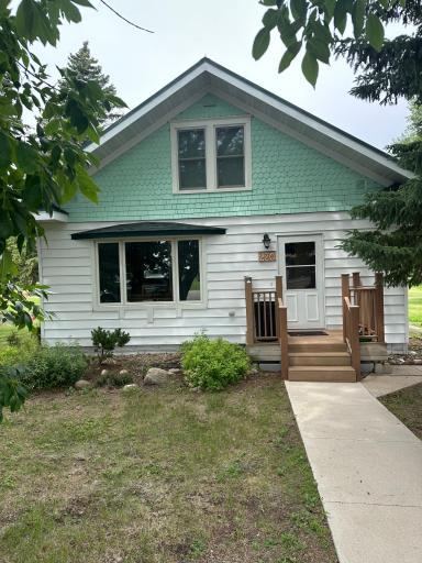 220 Woodman Avenue, Dovray, MN 56125