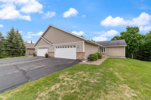 5268 Twin Pines Street, Hermantown, MN 55811