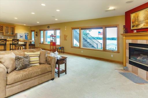 2719 Spring Lake Road SW, Prior Lake, MN 55372