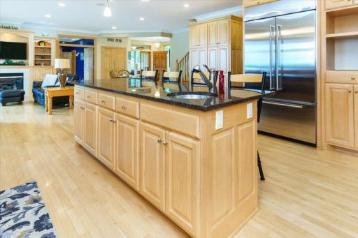 2719 Spring Lake Road SW, Prior Lake, MN 55372