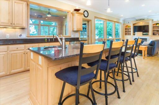 2719 Spring Lake Road SW, Prior Lake, MN 55372