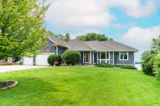 2719 Spring Lake Road SW, Prior Lake, MN 55372