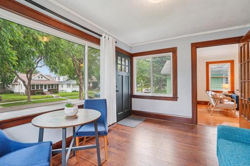 26-web-or-mls-Lafond Ave-2406-026.jpg