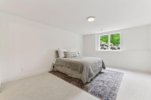 8255 Kelzer Pond Drive, Victoria, MN 55386
