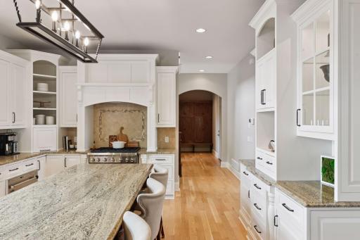 8255 Kelzer Pond Drive, Victoria, MN 55386