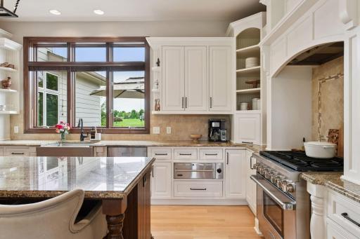 8255 Kelzer Pond Drive, Victoria, MN 55386