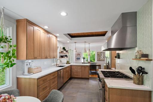 5521 Highland Road, Minnetonka, MN 55345