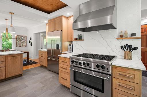 5521 Highland Road, Minnetonka, MN 55345