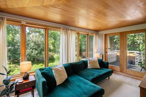 5521 Highland Road, Minnetonka, MN 55345