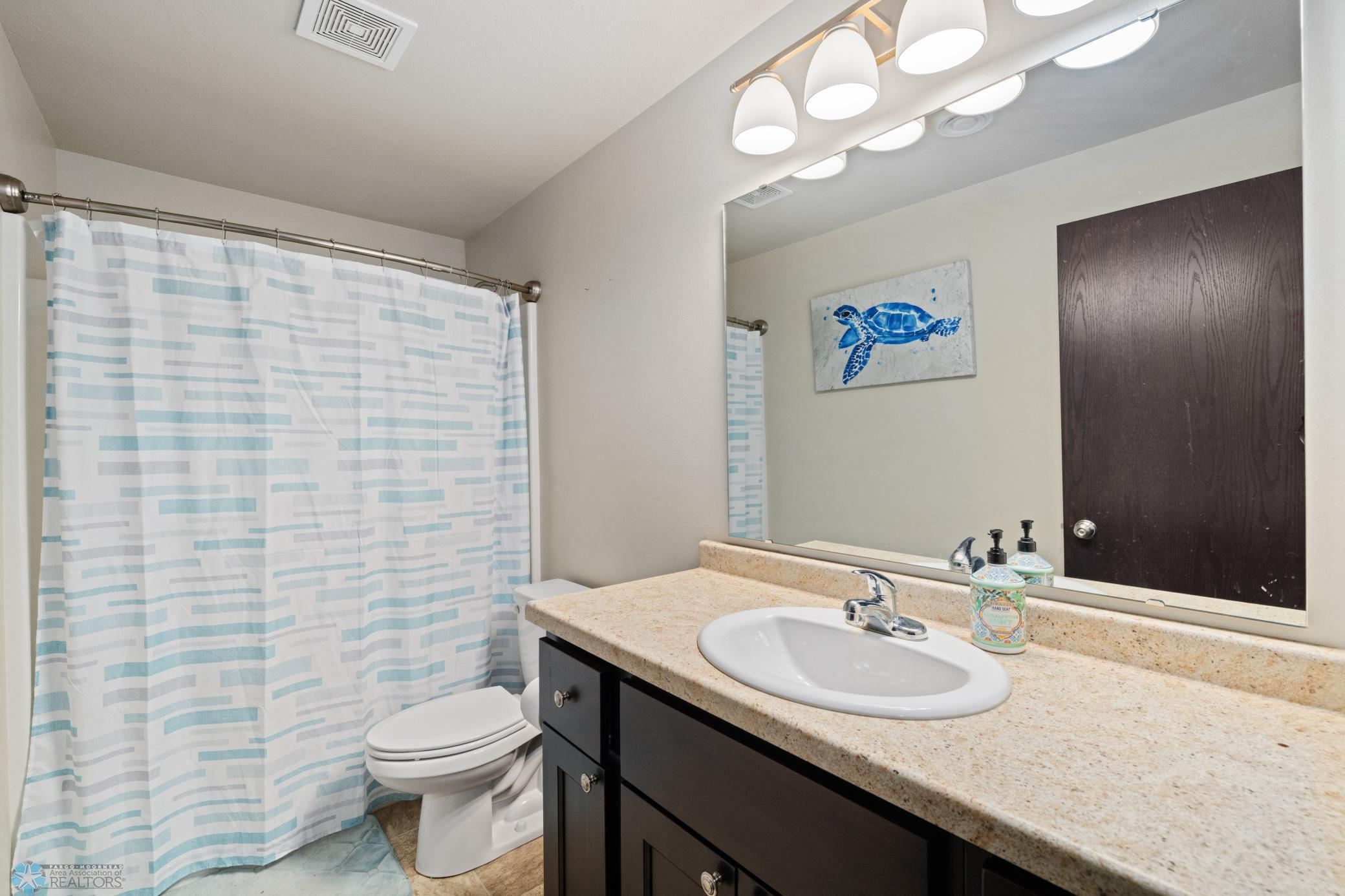 Amdak__959 29th Ave W West Fargo ND_0022.jpg