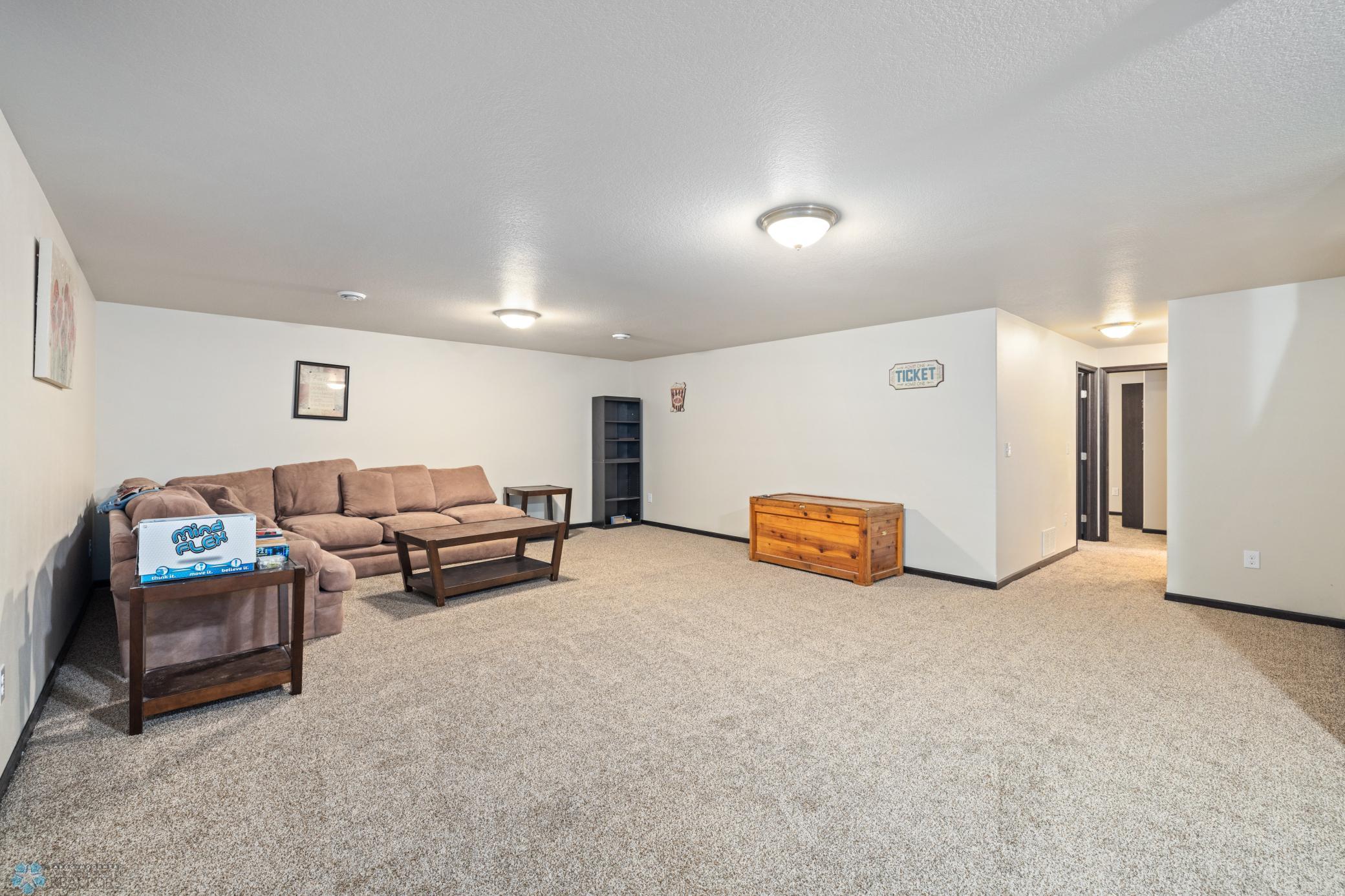 Amdak__959 29th Ave W West Fargo ND_0017.jpg