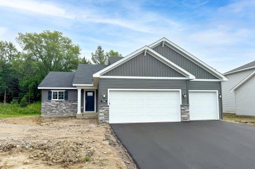 736 Yellowcrest Street SW, Delano, MN 55328