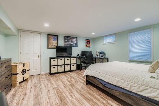 1215 8th Avenue S, South Saint Paul, MN 55075