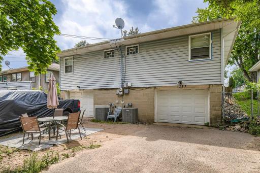 1215 8th Avenue S, South Saint Paul, MN 55075