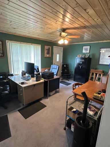 1374 State Highway 11 SE, Baudette, MN 56623