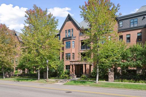 80 Western Avenue N, 304, Saint Paul, MN 55102