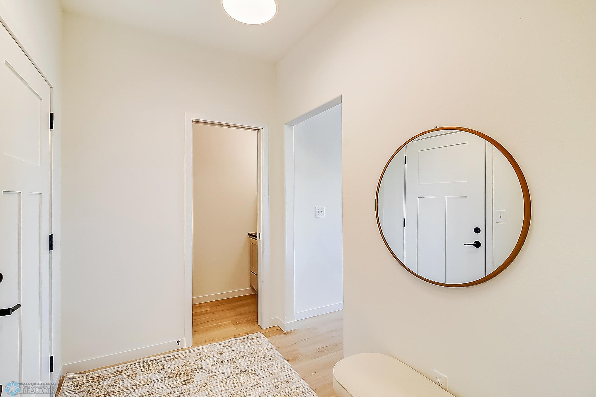 Mudroom1_2.jpg