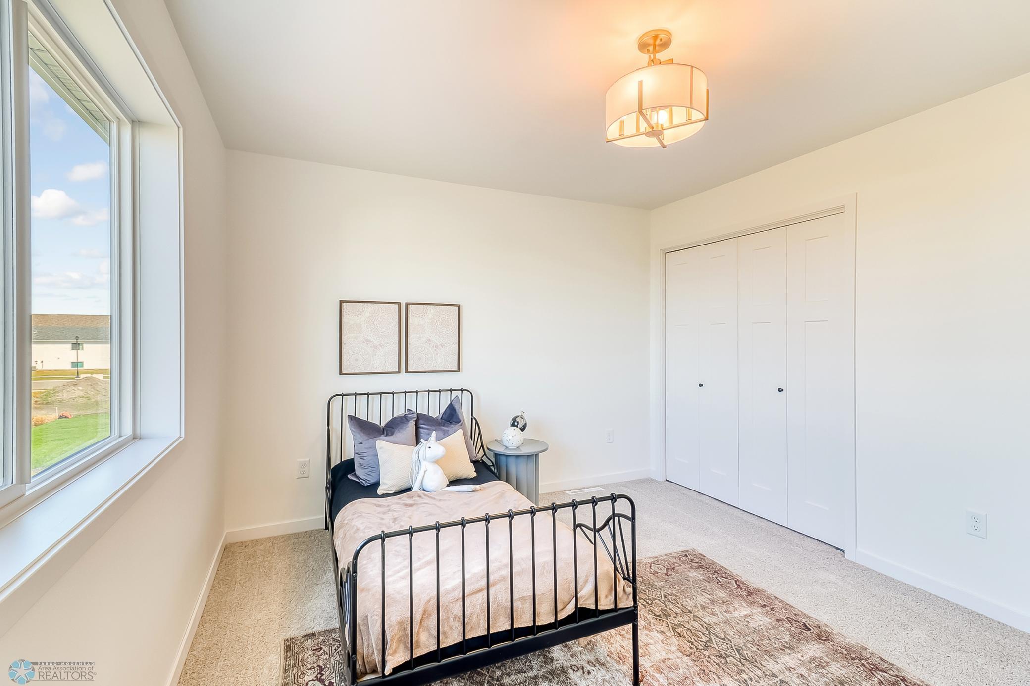 Upstairs Bedroom1_2.jpg
