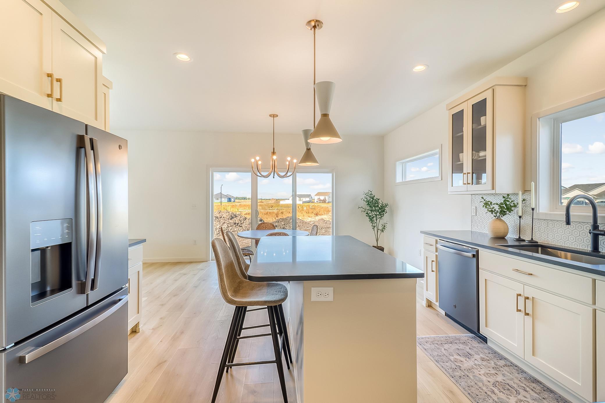 Kitchen1_1.jpg