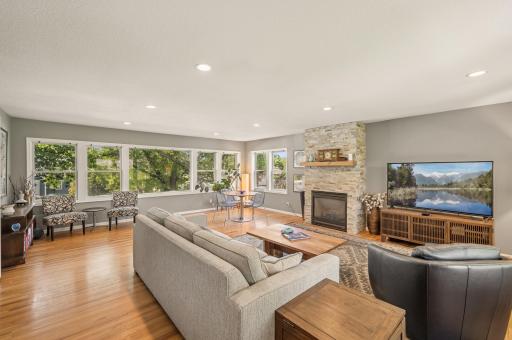 3420 Parkview Boulevard, Minneapolis, MN 55422