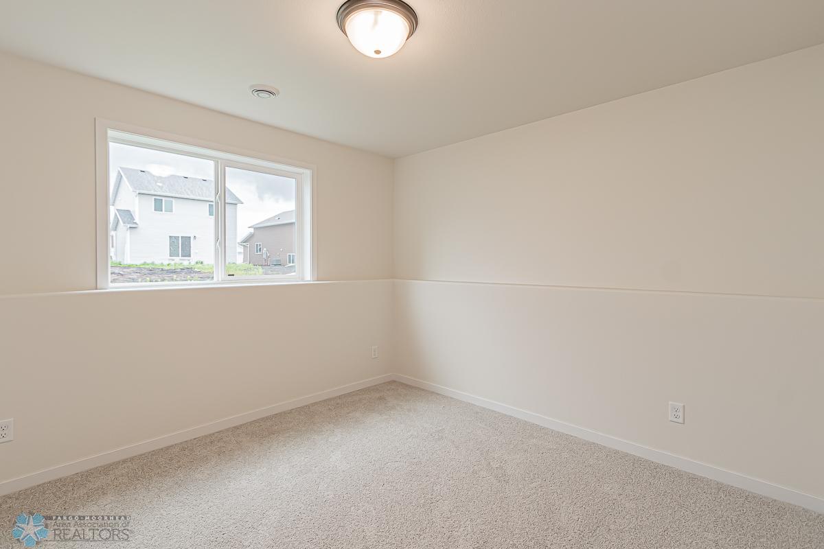 6831 Joseph St, Horace, ND 58047-24.jpg