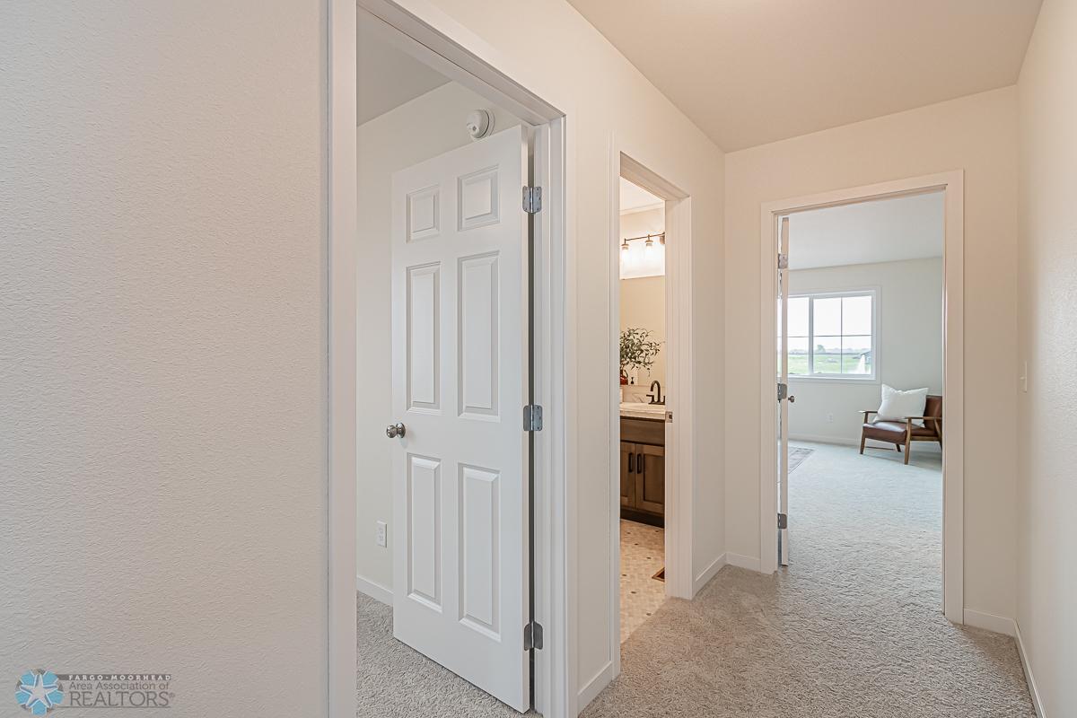 6831 Joseph St, Horace, ND 58047-13.jpg