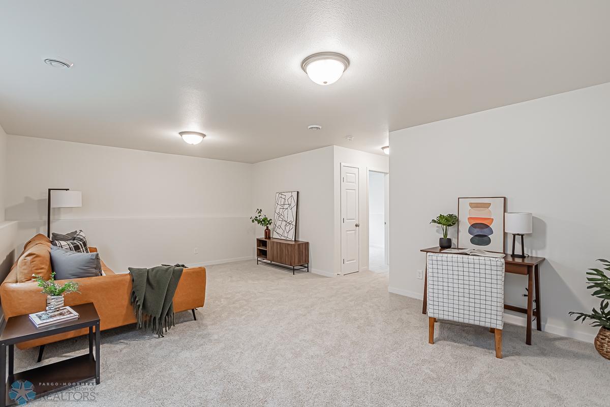 6831 Joseph St, Horace, ND 58047-22.jpg