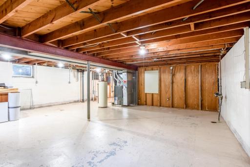 Bright and open, this bonus room is ready for you to customize to your needs.