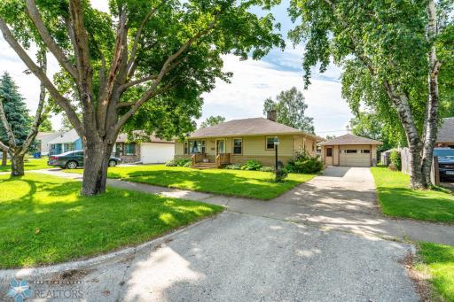 719 W 7th Avenue, Fergus Falls, MN 56537