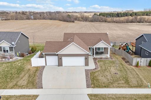 907 7th Avenue, Wanamingo, MN 55983