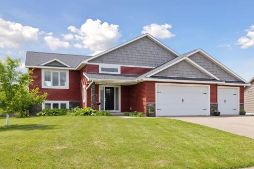 1664 Otter Way, New Richmond, WI 54017