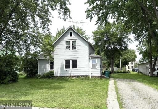 208 Cleveland Street SE, Silver Lake, MN 55381